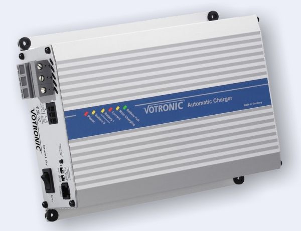 Votronic Automatic Charger VAC 1220 M 3A